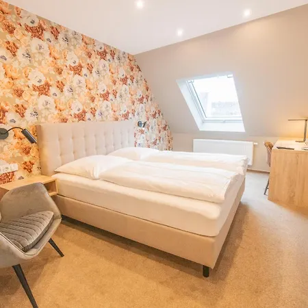 Warsberger Weinhof - & Weinwirtschaft 3* Neumagen-Dhron