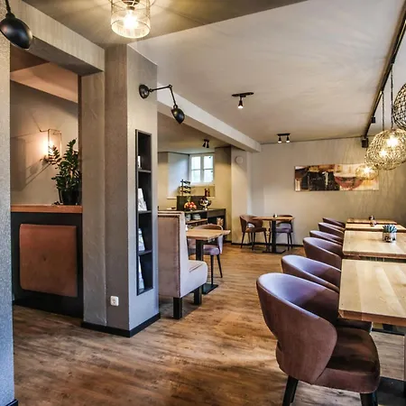 Warsberger Weinhof - & Weinwirtschaft