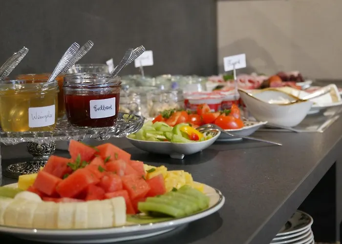 Maison d'hôtes Warsberger Weinhof - & Weinwirtschaft 3*