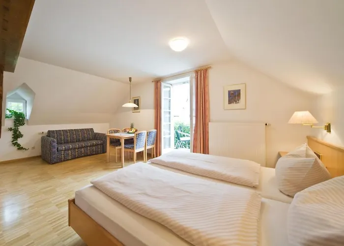 Warsberger Weinhof - & Weinwirtschaft Maison d'hôtes