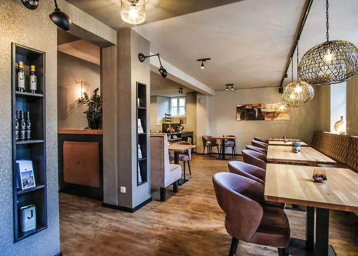 Warsberger Weinhof - & Weinwirtschaft