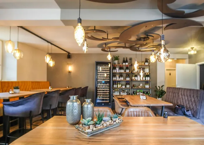 Warsberger Weinhof - & Weinwirtschaft Maison d'hôtes 3*