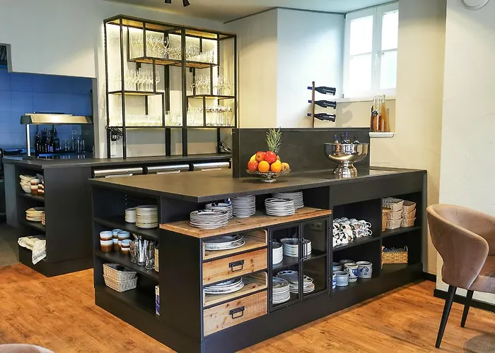 Warsberger Weinhof - & Weinwirtschaft 3*